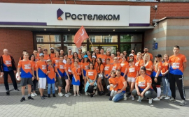 Команда «Ростелекома» в Омске пробежала полумарафон «ЗаБег»