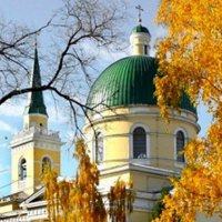 Казаки и священнослужители участвуют в реставрации старейшего храма в Омске
