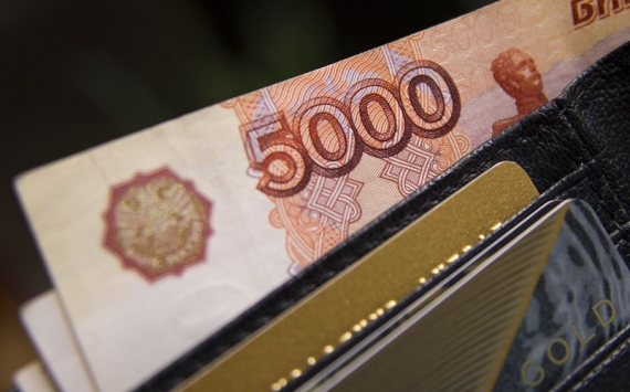В Омской области средняя зарплата превысила 37 тыс. рублей