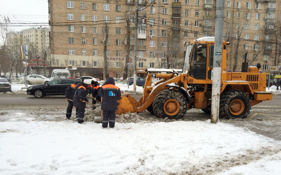 Вице-мэр Омска Евгений Фомин поручил активизировать уборку города из-за снегопада