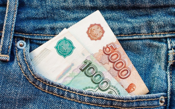 В Омской области средняя зарплата превысила 48 тыс. рублей